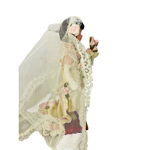 Madame Alexander Figurine Roaring 20s Bride 6" - Picture 8 of 9